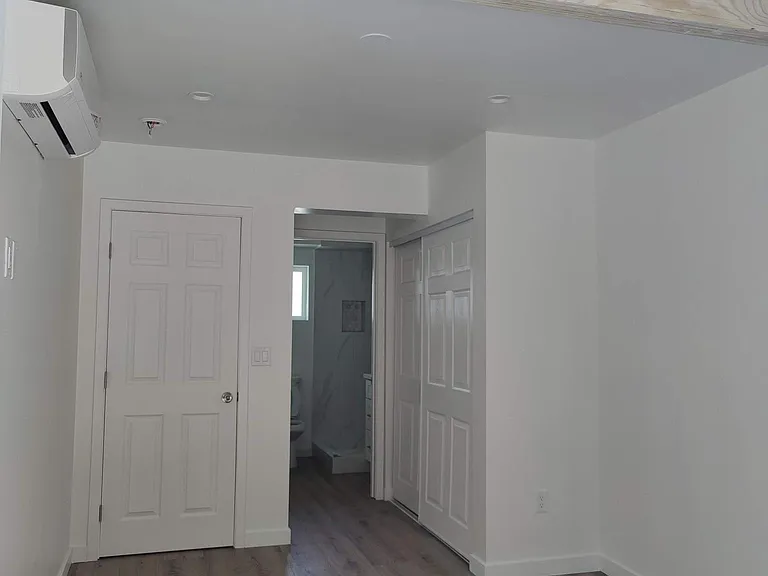 222 N Keystone St #102 — Photo 6