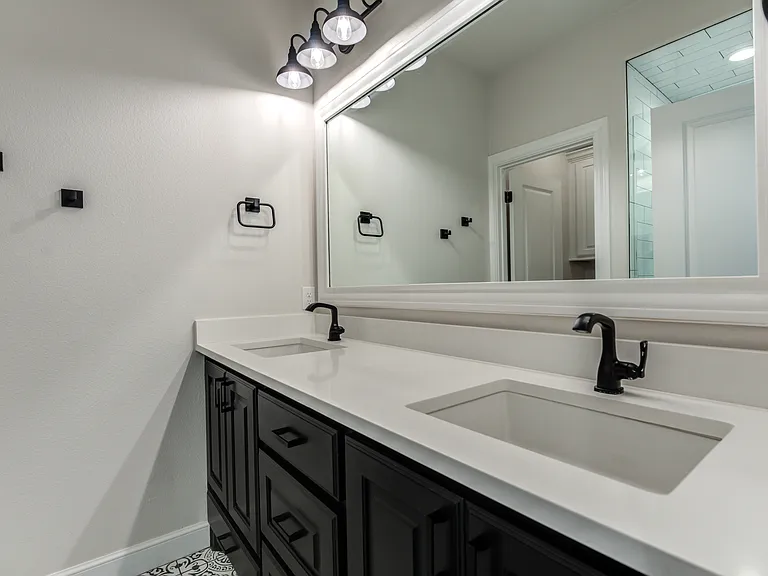 Jack & Jill Bathroom