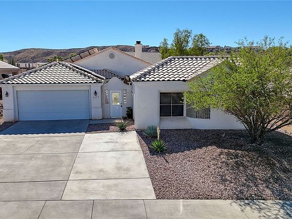 2nd image of 2970 Desierto Verde