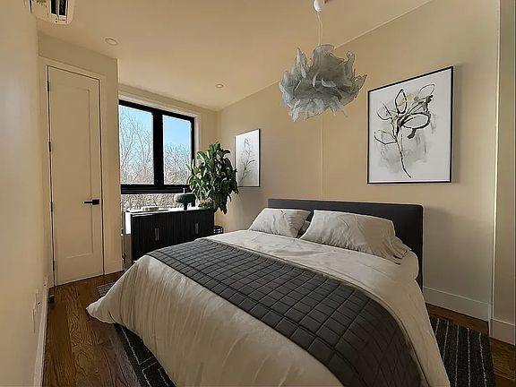 2nd image of 223 S 4th St #3B