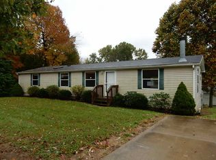 4121 W Chisholm Trl, Bloomington, IN 47403