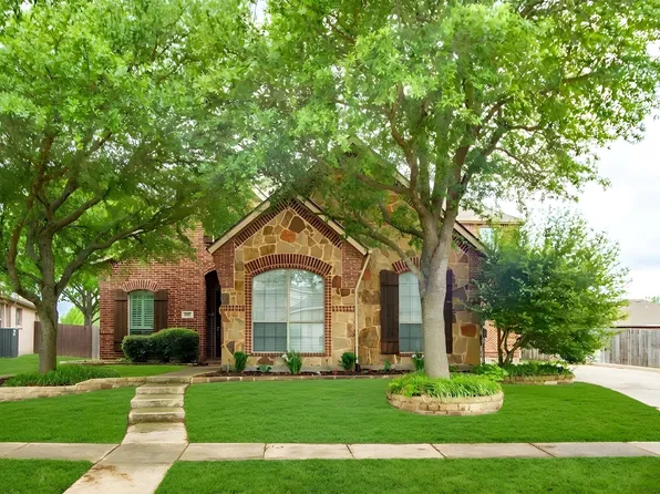 513 McKinney Trl, Fate, TX 75087