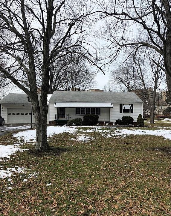 1st image of 2908 Emerald Lake Blvd