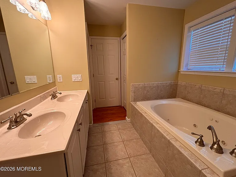 513 Evergreen Ave — Photo 32