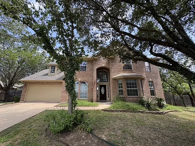 4310 Reynosa Dr — Photo 2