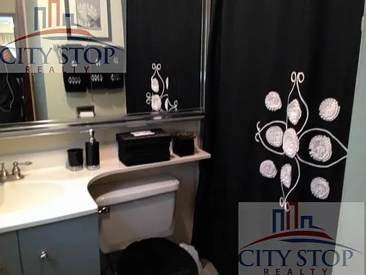 Rented by City Stop Realty | media 22