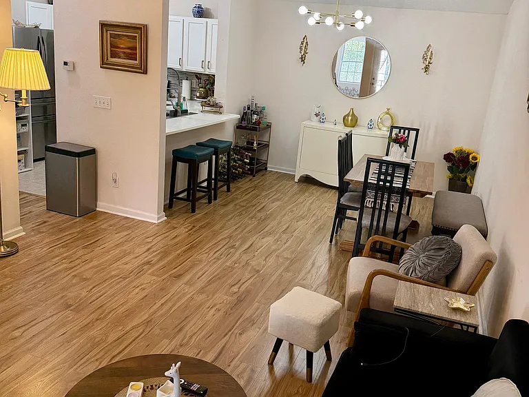 575 Oakleaf Plantation Pkwy #314 — Photo 3