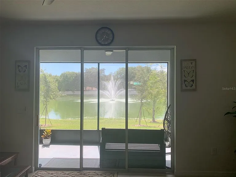 3244 Pleasant Willow Ct — Photo 15