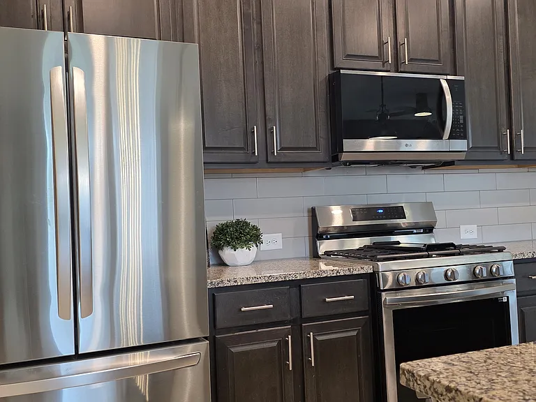 Stainless steel LG and Samsung appliance package