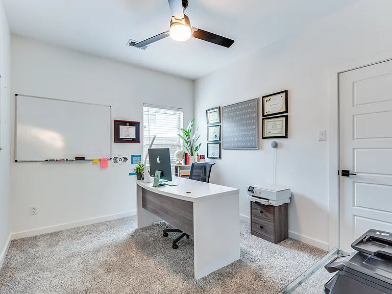 2830 S Marsalis Ave — Photo 24