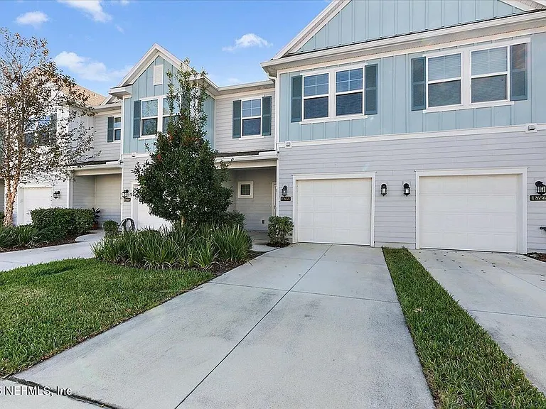 12658 Josslyn Ln — Photo 1