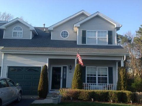 1st image of 101 Willow Wood Dr #101