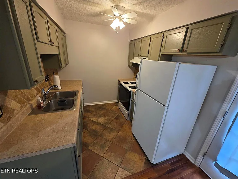 6505 Doe Creek Way — Photo 7