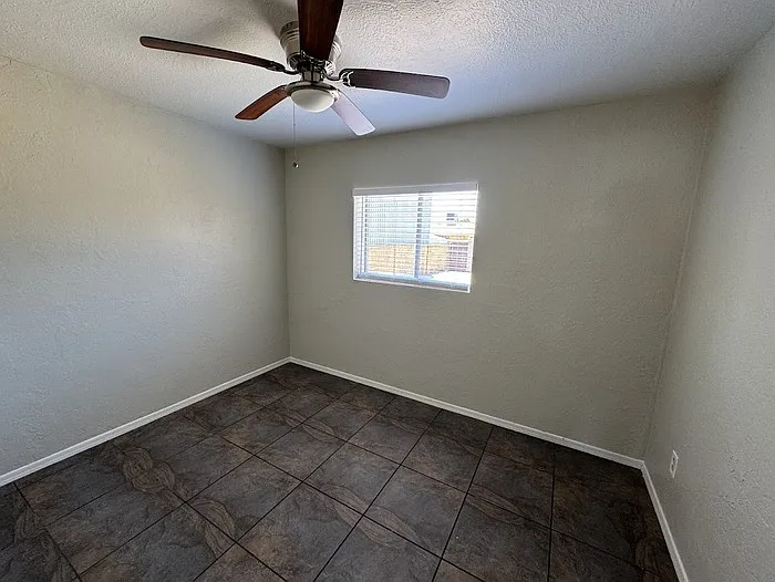 3241 W Pierson St — Photo 13