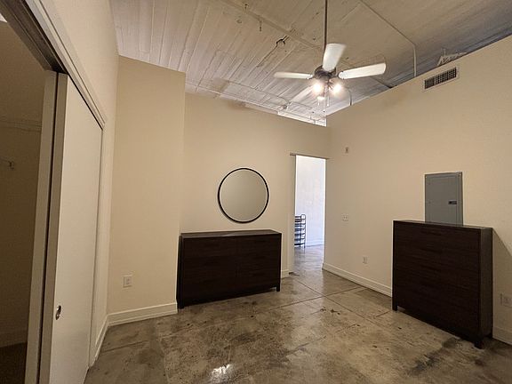 5th image of 1401 S Flores St APT 205