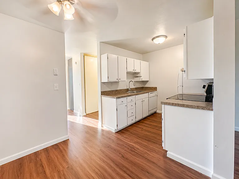 Eastside Apartments LLC — Photo 8