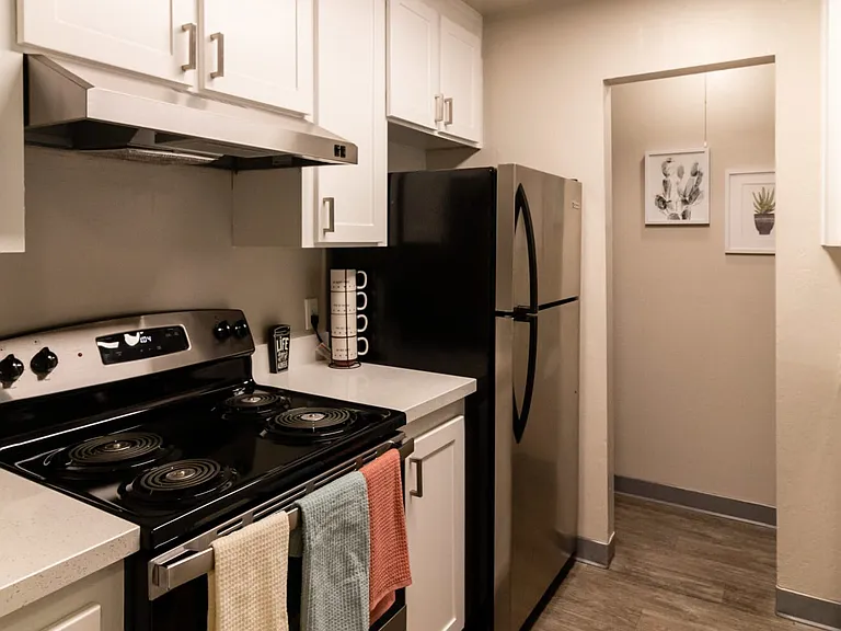 Keyway Apartments — Photo 16