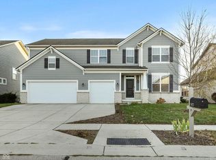 5977 Bartley Dr, Noblesville, IN 46062
