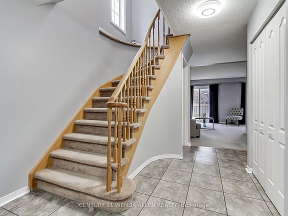 5th image of 44 Bashford Rd