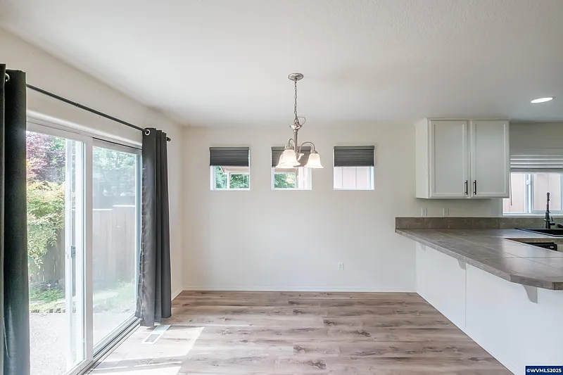 Thumbnail 15