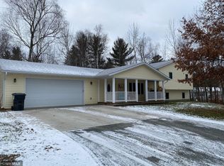 186 Bakkum Rd NE, Bemidji, MN 56601