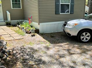 93 Ruxton Cir, Mashpee, MA 02649