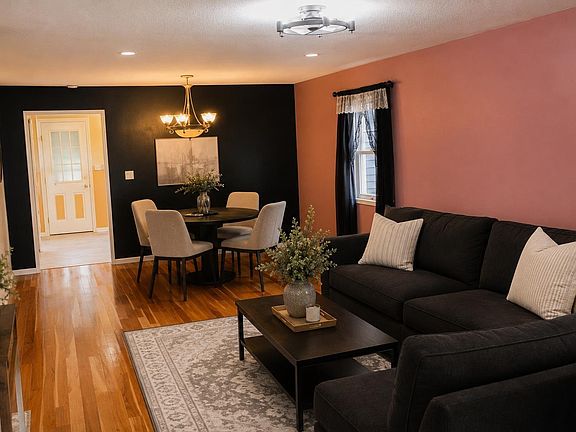 3rd image of 354 W 12th St