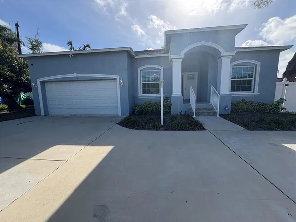 5575 113th St, Seminole, FL 33772