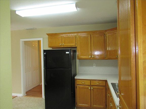 4th image of 8163 Joffre Dr