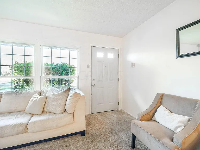 186 Stygler Rd N — Photo 5