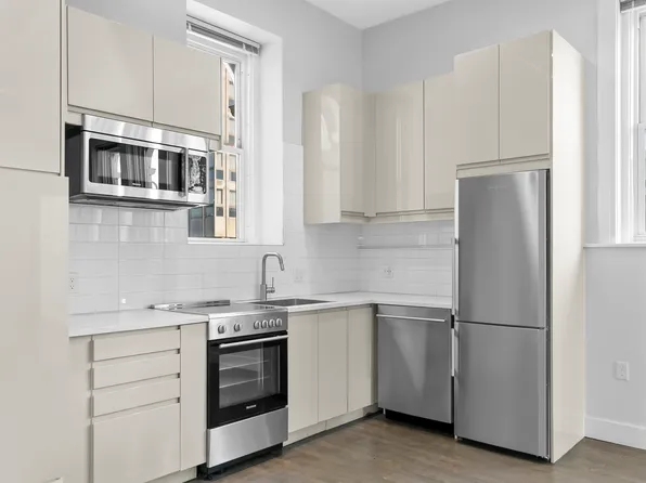 132 Temple St, New Haven, CT