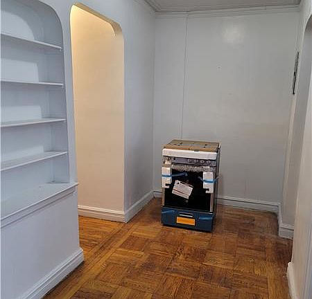 5th image of 2260 University Ave #S