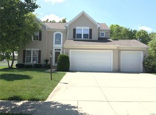 3499 Queen Victoria Ct, Dayton, OH 45431