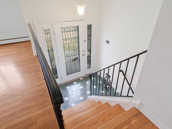 5th image of 791 Griffiths Rd