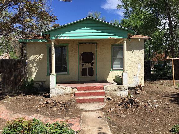3rd image of 2101 E 13th St