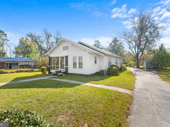 2 Finch St, Portal, GA 30450
