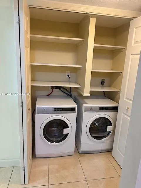 Wisperwood Village Condo — Photo 1
