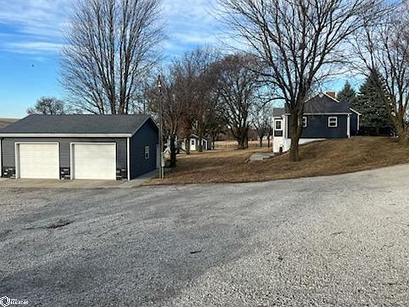 4th image of 2392 Saint Hwy #2