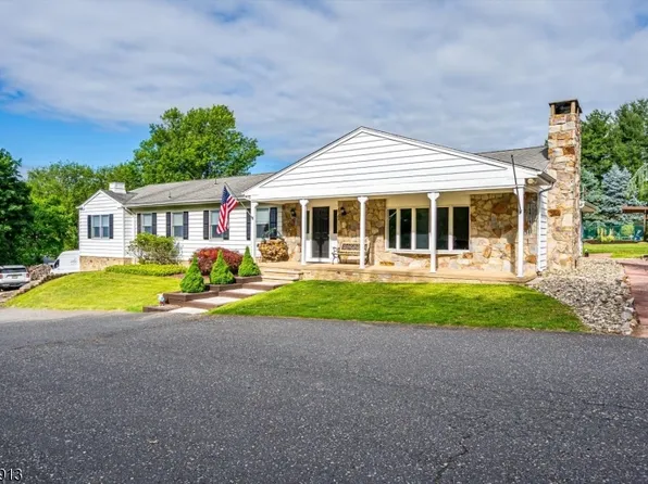 327 Summer Rd, Branchburg Twp., NJ 08853