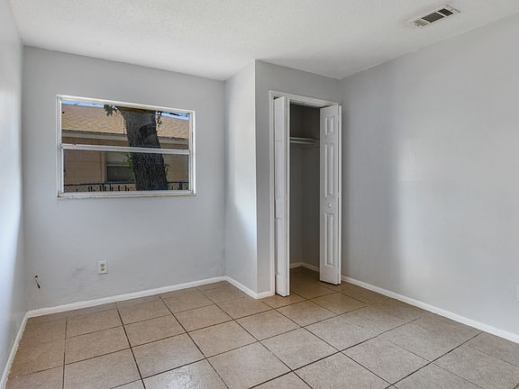 3rd image of 408 N Rosland Dr
