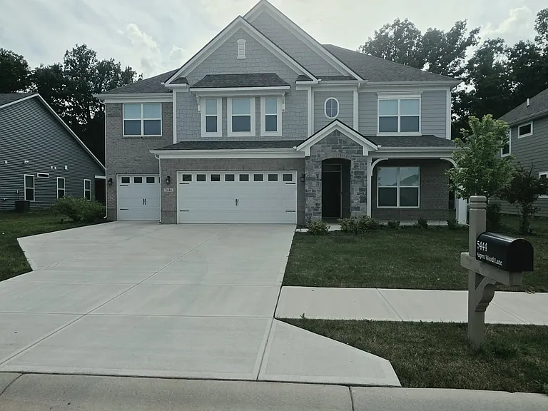 5444 Aspen Wood Ln — Photo 2