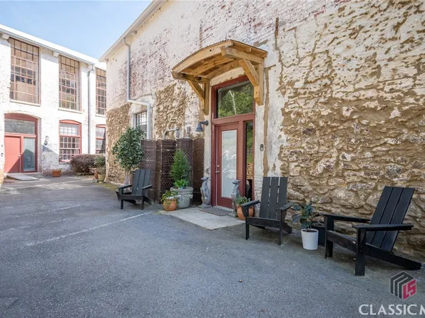 585 White Circle #33, Athens, GA 30605