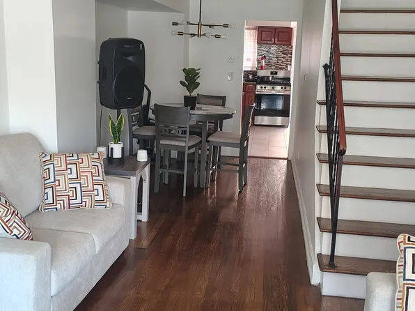 8 Van Nostrand Ave #2, Jersey City, NJ 07305