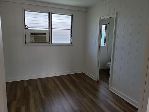 3rd image of 98-083 Kanuku Pl APT F