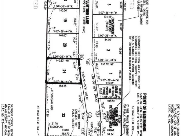 5207 Plumtree Ln, Midland, MI 48642