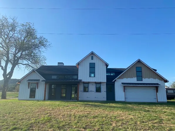 204 Ward St, Gordon, TX 76453