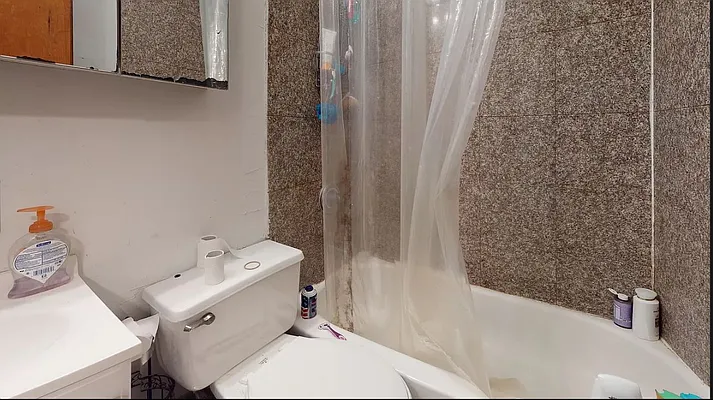 Rented by Bond New York | media 23