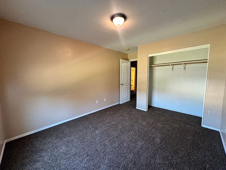 1253 Monterey Ave — Photo 20