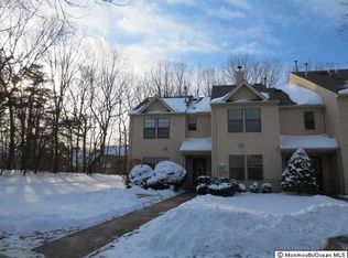 10 Whispering Oaks Way, Jackson, NJ 08527