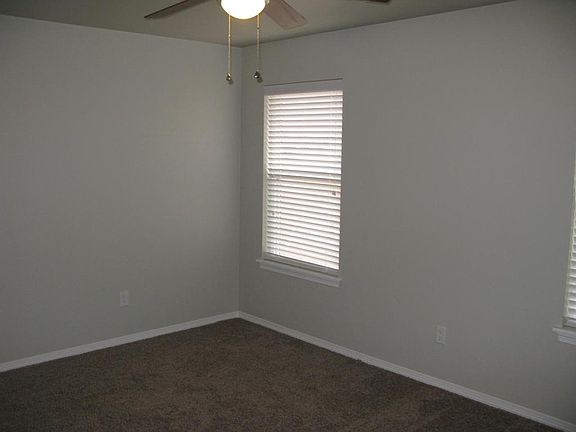 3rd image of 11607 Surrey Villas Ct